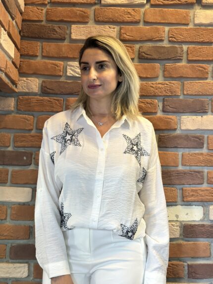 Yıldız İşlemeli Gömlek