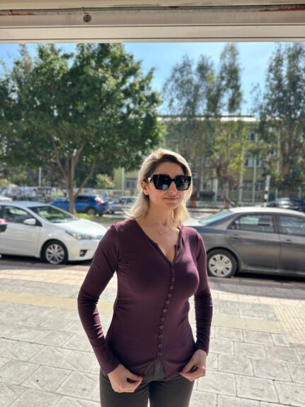 Düğmeli Yanları Büzgülü Bluz